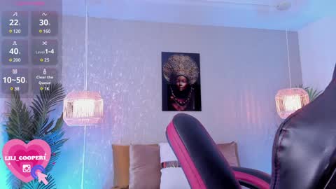 Snapshot of lilicooper_ chatting on 01-22-25, 09:32 Lili Cooper online show from 01-22-25, 09:32