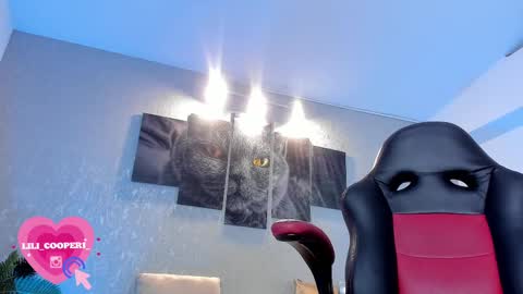 Snapshot of lilicooper_ chatting on 02-13-25, 12:35 Lili Cooper online show from 02-13-25, 12:35