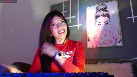 Snapshot of lilidesire chatting on 10-07-25, 08:17 Simone 3 online show from 10-07-25, 08:17