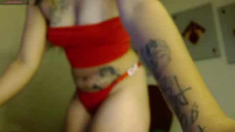 Snapshot of lilidesire chatting on 11-07-25, 04:12 Simone 3 online show from 11-07-25, 04:12