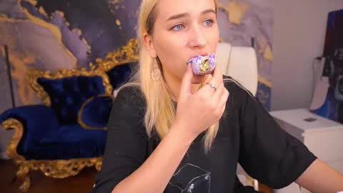 lilielfie online show from 09-09-25, 06:46