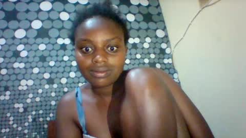 liligal online show from 06-25-26, 05:56