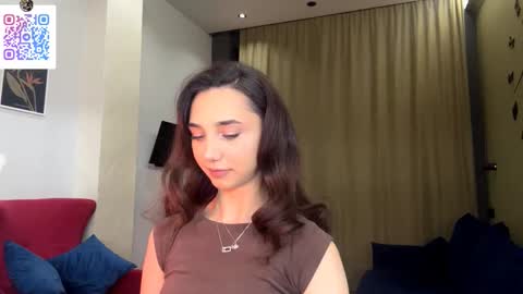 Lina online show from 01-12-26, 10:26