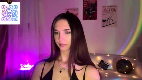 Lina online show from 03-16-26, 10:25