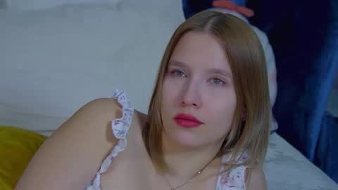 LiliLinn online show from 10-11-25, 04:55