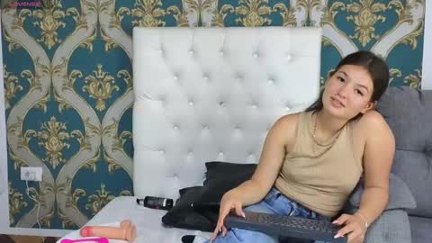 lilimini online show from 12-26-24, 10:41