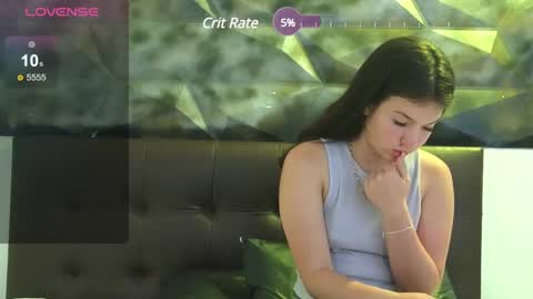 lilimini online show from 12-28-24, 01:18