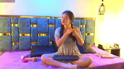 lilimini online show from 01-27-25, 07:13