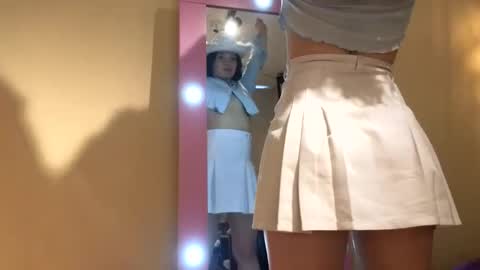 lilimini online show from 10-29-25, 08:32