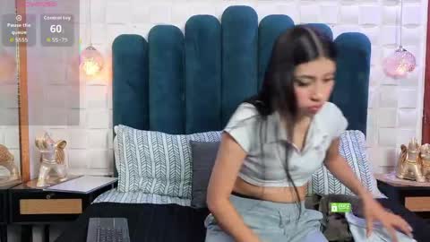 Lilia online show from 05-06-26, 11:59
