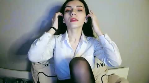 Snapshot of lilirose_x chatting on 01-03-25, 06:57 lilirose online show from 01-03-25, 06:57