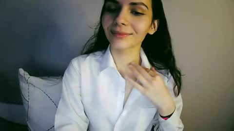 Snapshot of lilirose_x chatting on 02-26-25, 06:32 lilirose online show from 02-26-25, 06:32