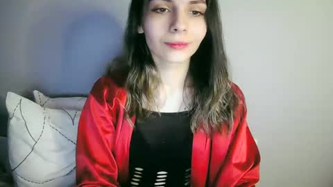 Snapshot of lilirose_x chatting on 03-04-25, 06:18 lilirose online show from 03-04-25, 06:18