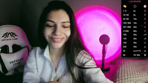 Snapshot of lilirose_x chatting on 09-17-25, 02:30 lilirose online show from 09-17-25, 02:30