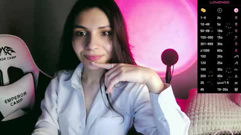 Snapshot of lilirose_x chatting on 09-18-25, 04:42 lilirose online show from 09-18-25, 04:42