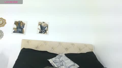 Snapshot of lilit_kyteler chatting on 01-14-25, 11:05 Lilit Kyteler online show from 01-14-25, 11:05