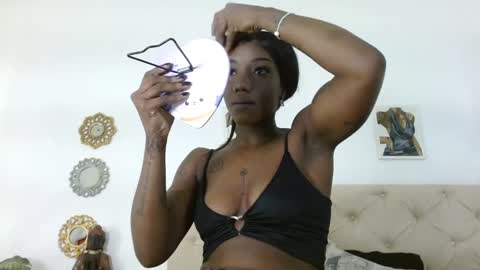 Snapshot of lilit_kyteler chatting on 02-19-25, 07:27 Lilit Kyteler online show from 02-19-25, 07:27