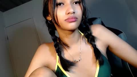 Chloe online show from 02-04-26, 02:12