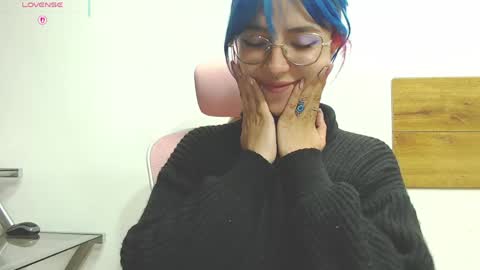 Lilith  online show from 05-01-26, 03:11