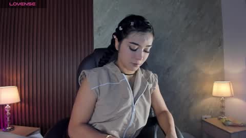 Snapshot of lilith__rosse chatting on 10-01-25, 12:22 Lilith Rosse online show from 10-01-25, 12:22