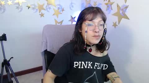 lilith  online show from 02-11-26, 01:27