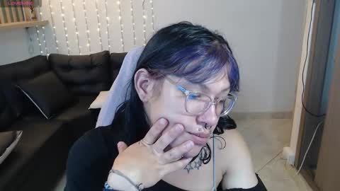 lilith  online show from 03-06-26, 11:39