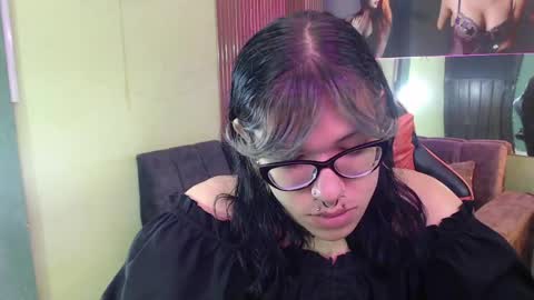 lilith  online show from 05-07-26, 11:37