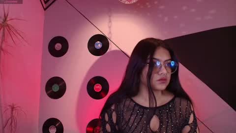 Lilith and Khloe  online show from 10-03-25, 11:18