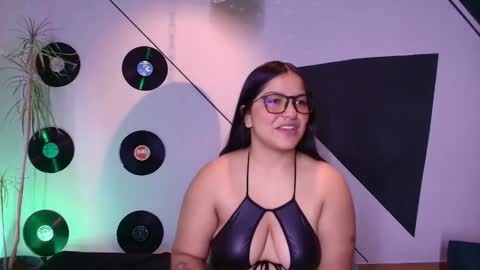 Lilith and Khloe  online show from 03-21-26, 11:26