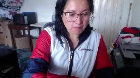 Laura lopez online show from 12-20-24, 02:16