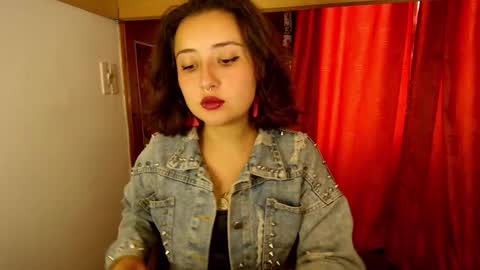 Snapshot of lilith_de_vil chatting on 02-21-25, 05:53 Mistress Lilith online show from 02-21-25, 05:53