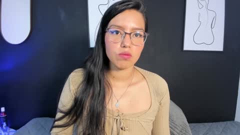 Lili  online show from 01-14-25, 11:42