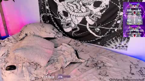 Snapshot of lilith_jovovich chatting on 12-28-24, 05:23 online show from 12-28-24, 05:23