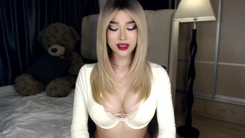 Snapshot of lilith_mazikeen69 chatting on 12-09-24, 08:01 QUEEN LILITH BORBON online show from 12-09-24, 08:01