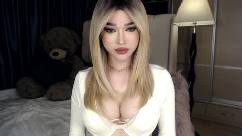 Snapshot of lilith_mazikeen69 chatting on 12-20-24, 04:09 QUEEN LILITH BORBON online show from 12-20-24, 04:09