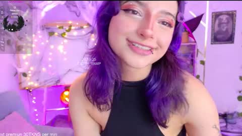 LILITH 200 LIKES   Thursday Clown Costume M online show from 10-27-25, 09:41