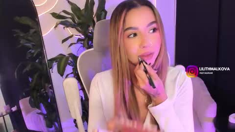 Snapshot of lilithmalkova chatting on 03-19-26, 02:59 Lilith Malkova online show from 03-19-26, 02:59