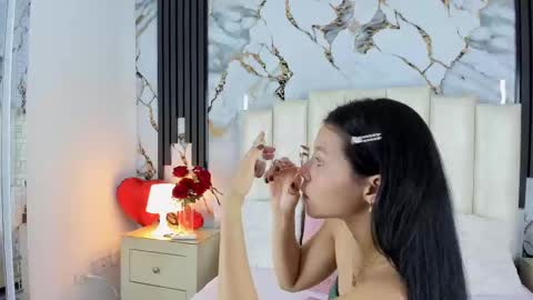 Lilith  online show from 02-21-25, 04:40