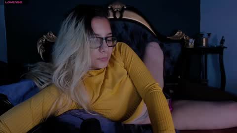 Snapshot of lilithmystic01 chatting on 12-13-24, 08:51 lilithmystic01 online show from 12-13-24, 08:51