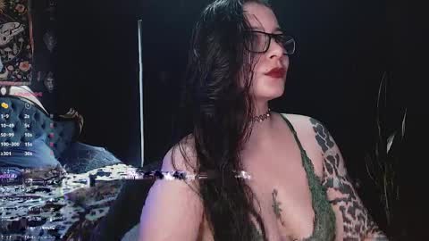 Snapshot of lilithmystic01 chatting on 04-20-26, 02:09 lilithmystic01 online show from 04-20-26, 02:09