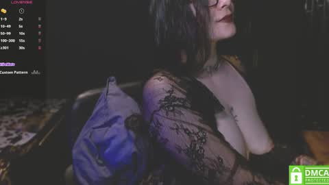 Snapshot of lilithmystic01 chatting on 04-30-26, 12:28 lilithmystic01 online show from 04-30-26, 12:28