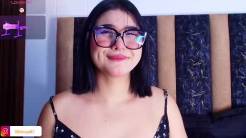 Snapshot of lilithnyx_x chatting on 05-18-26, 03:07 lilithnyx_x online show from 05-18-26, 03:07