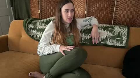 Snapshot of lilithoftrees chatting on 03-13-26, 04:24 L online show from 03-13-26, 04:24