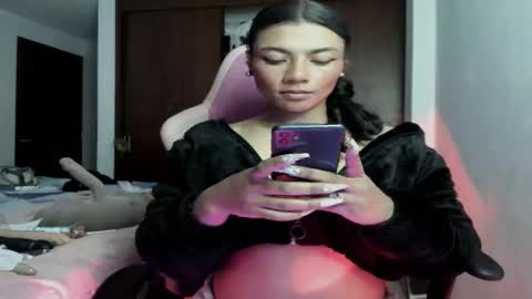 Snapshot of lilithsabeth chatting on 04-14-26, 01:44 lilithsabeth online show from 04-14-26, 01:44