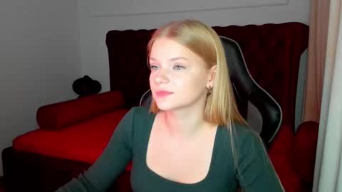 lilitrosen online show from 10-07-25, 05:43