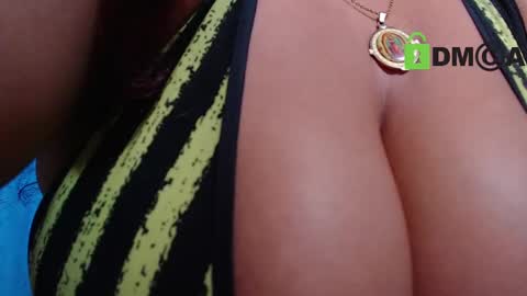 liliana online show from 12-12-24, 03:54