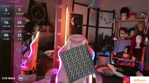 Snapshot of lilitslut chatting on 04-10-26, 06:34 Lilith online show from 04-10-26, 06:34