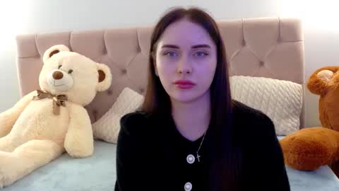 Snapshot of lilliana_moon chatting on 03-01-26, 10:39 lilliana_moon online show from 03-01-26, 10:39