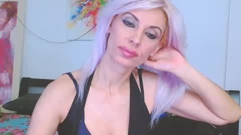 Snapshot of lillianasara chatting on 02-02-25, 07:41 Lara online show from 02-02-25, 07:41