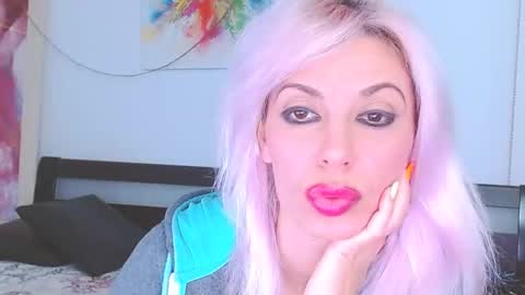 Snapshot of lillianasara chatting on 03-02-25, 07:56 Lara online show from 03-02-25, 07:56